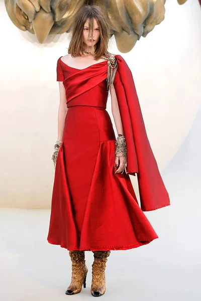 Look 37